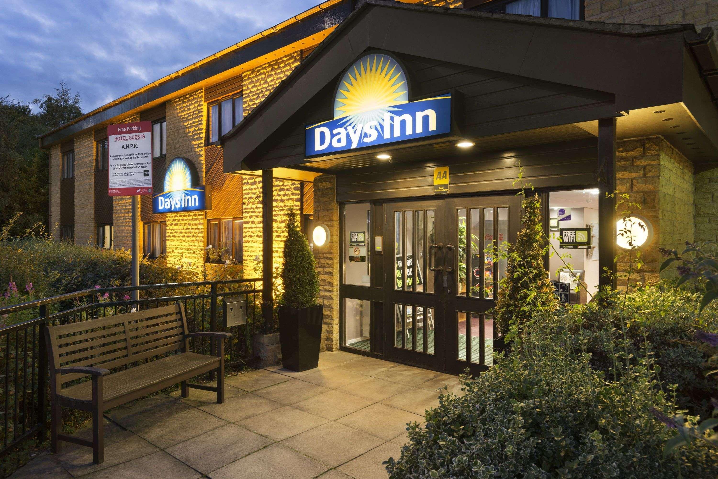 Days Inn Bradford M62 Exterior foto